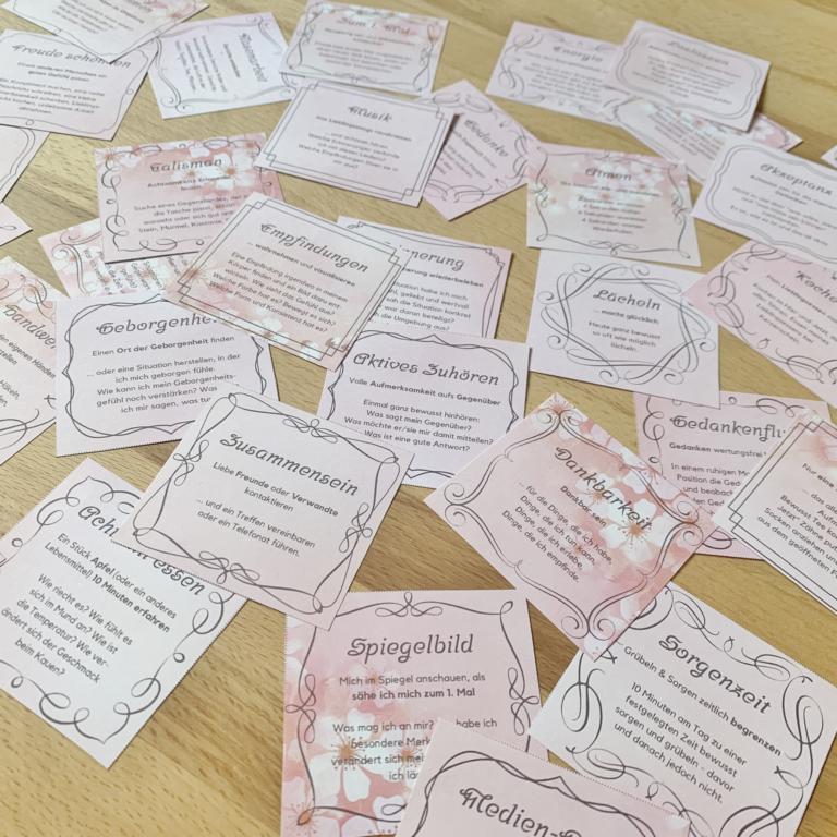 Therapiekram - Achtsamkeits-Challence mit 36 Achtsamkeitsübungen zum Ausdrucken. Printable, Therapietools Achtsamkeit für Psychotherapie und Coaching. Therapiekram - Achtsamkeits-Challence mit 36 Achtsamkeitsübungen zum Ausdrucken. Printable, Therapietools Achtsamkeit für Psychotherapie und Coaching.